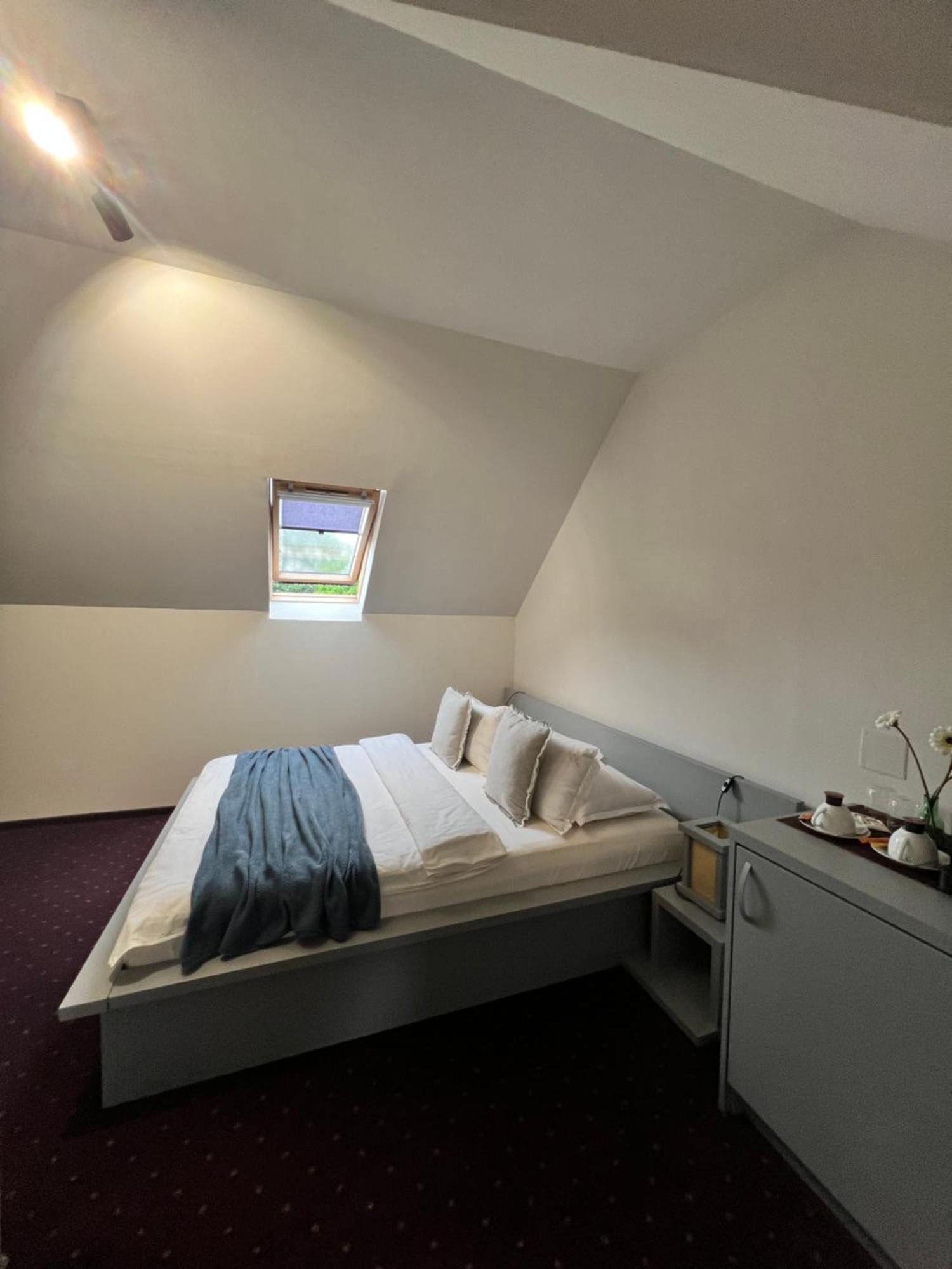 布朗 Garden Retreat (Adults Only)酒店 外观 照片